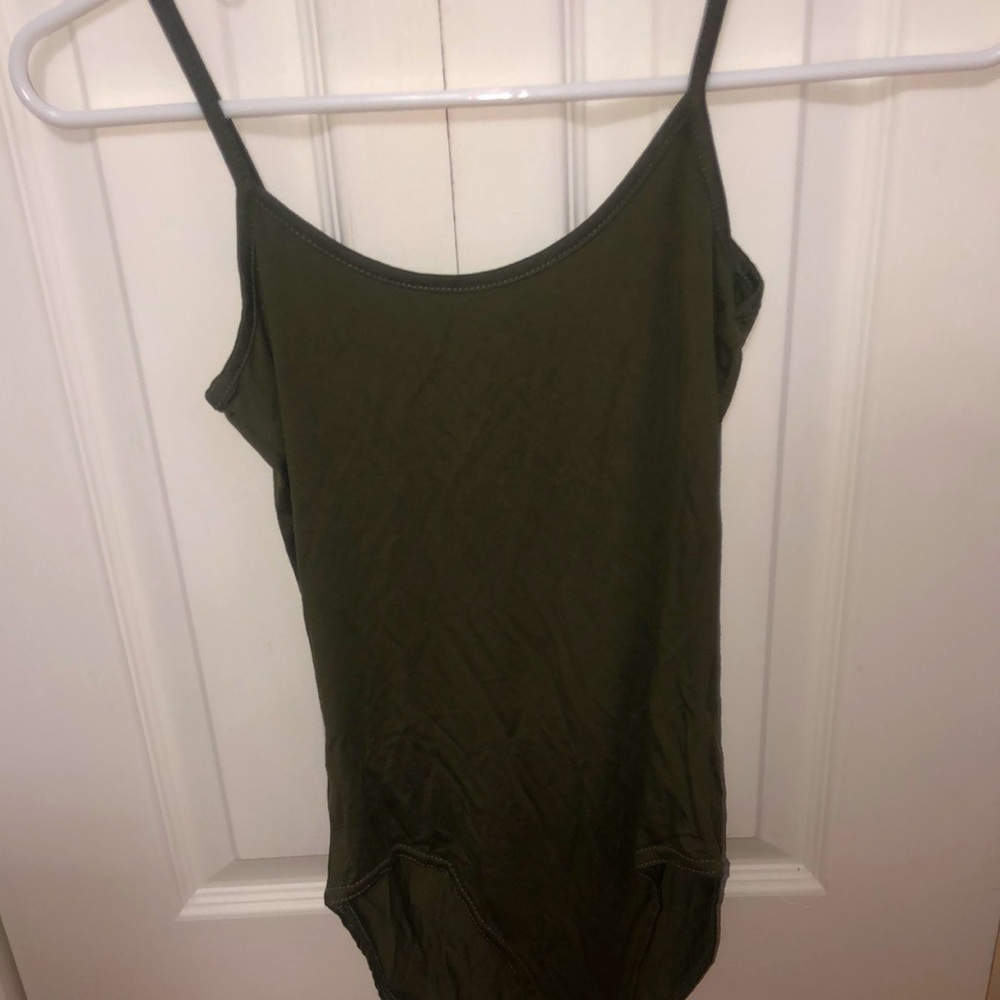 green bodysuit size 4